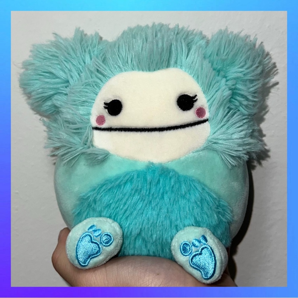 Squishmallow Bigfoot NWOT